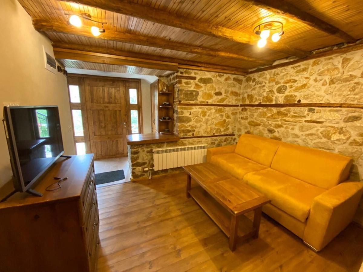סמוליאן Villa Ahrida מראה חיצוני תמונה